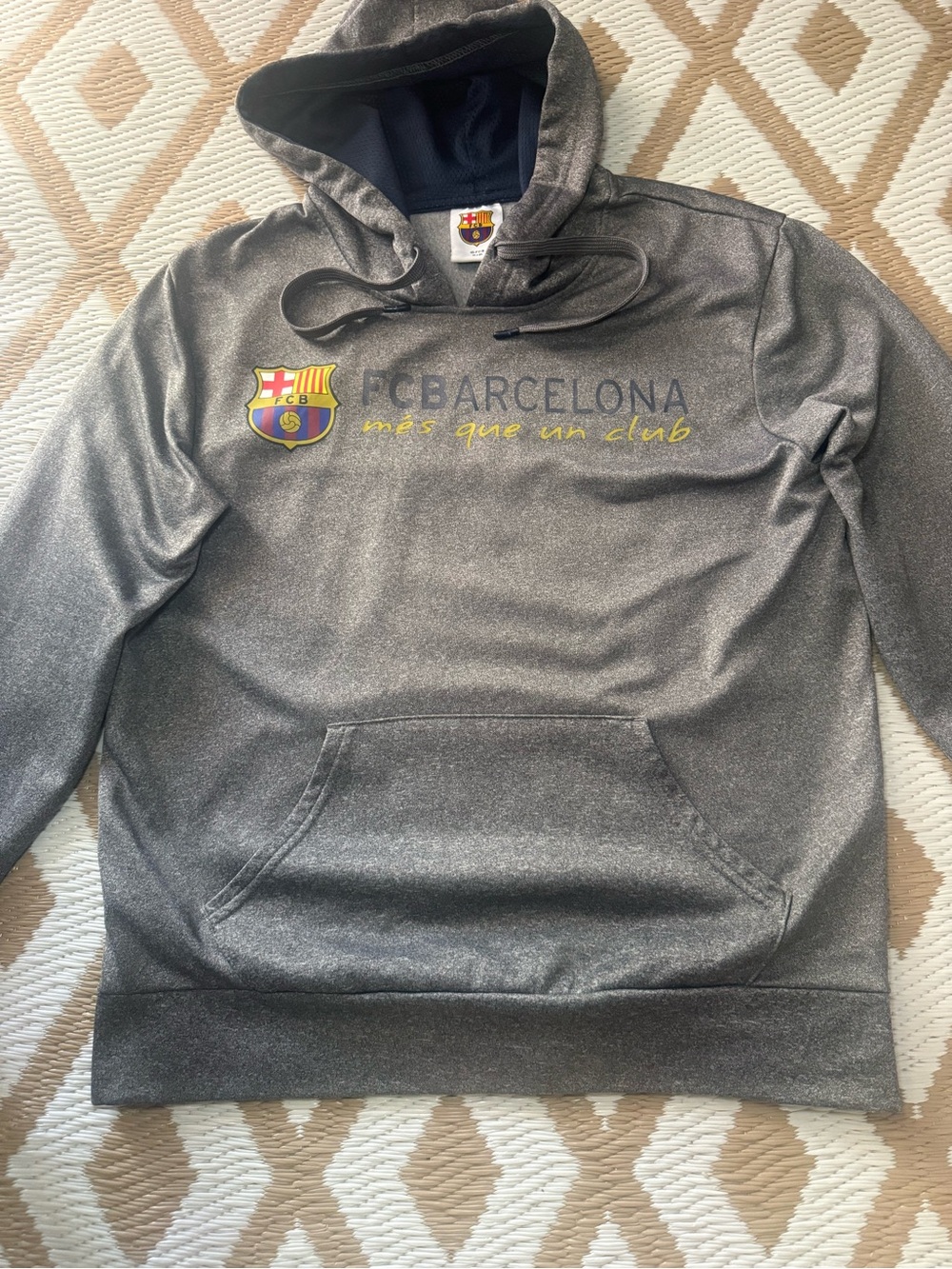 FC Barcelona Soccer Gray Pullover Hoodie Sweatshirt Size S Officially
Licensed